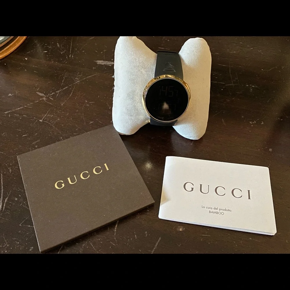 Gucci Grammy Awards Special Edition Watch - Picture 7 of 7